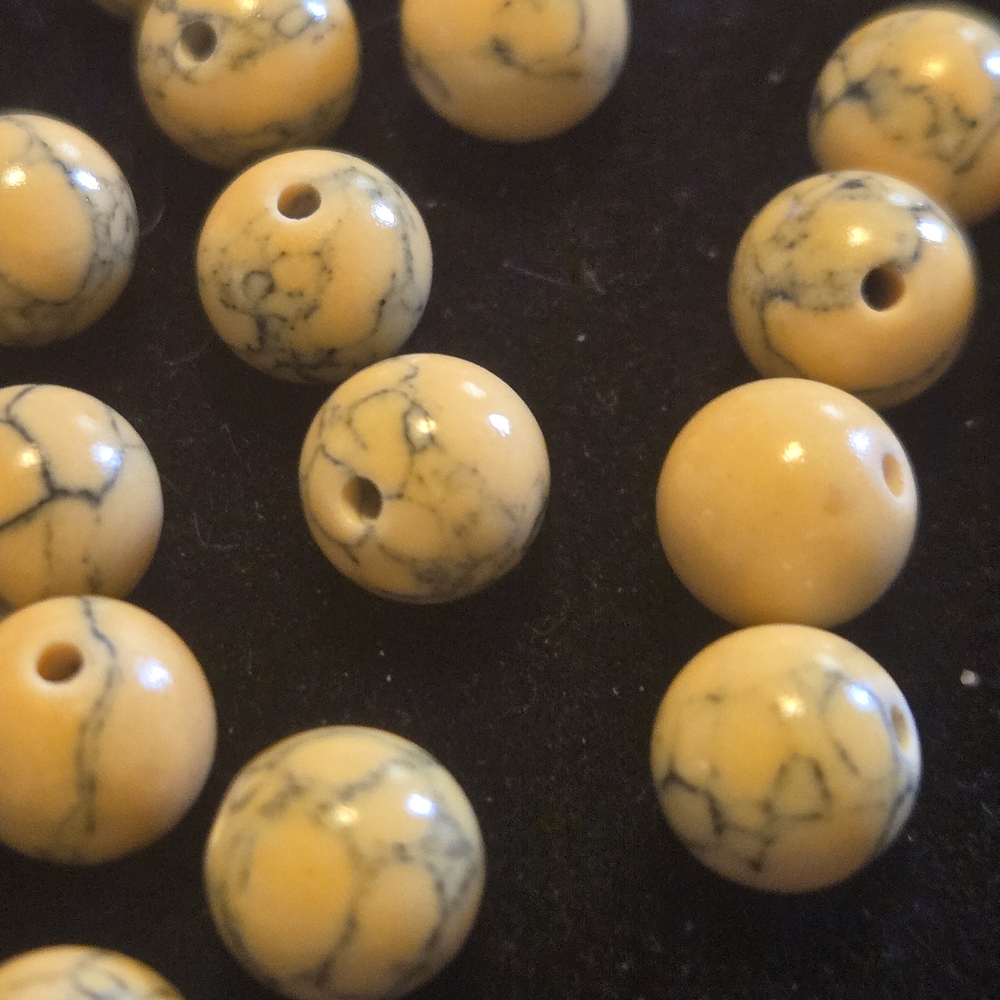 YELLOW TURQUOISE GEMSTONE BEADS